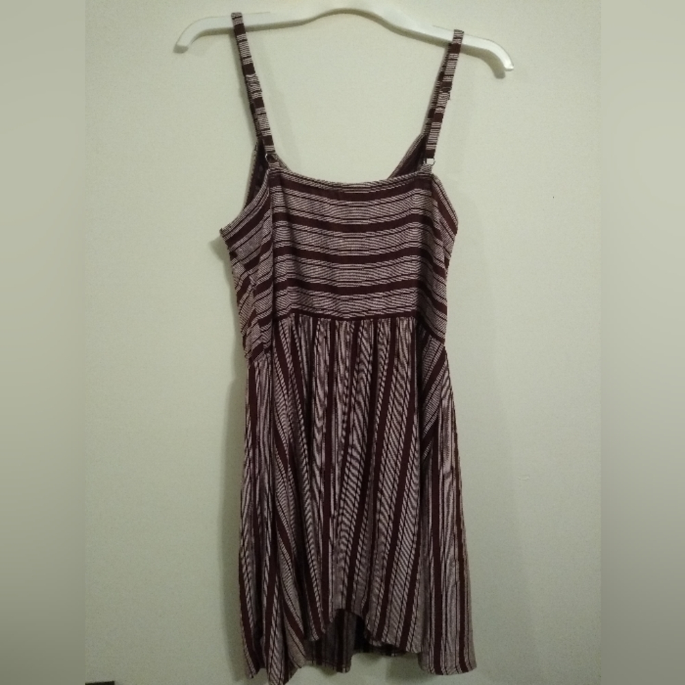Sleeveless dress,XL from universal thread.
